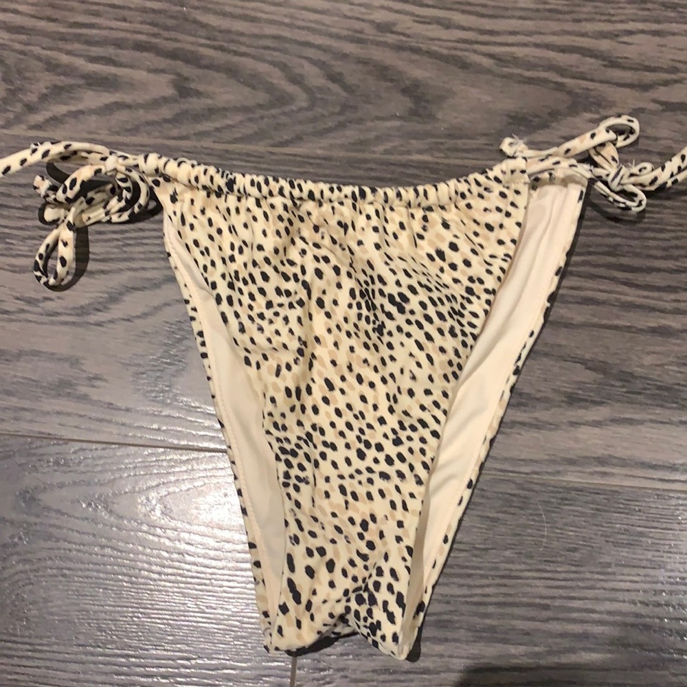 ✨3/$25 NWOT hollister bathing suit bottoms